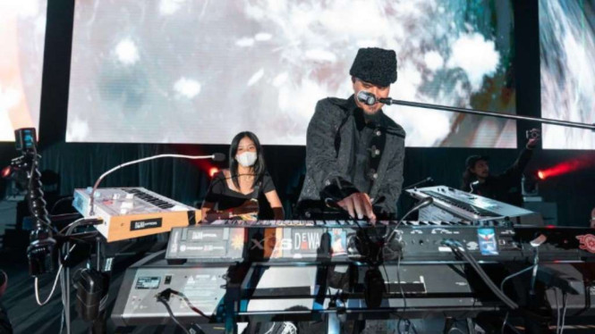 Instagram/@ahmaddhaniofficial