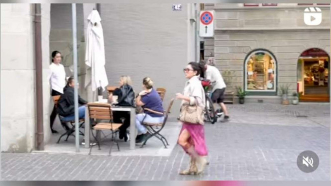 Instagram/@mayangsari_official