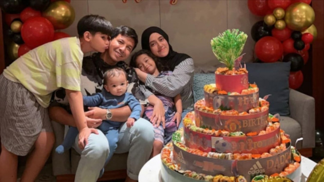 Instagram/sonnyseptian