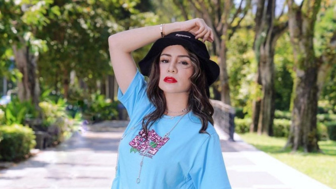 Instagram/therealmomogeisha