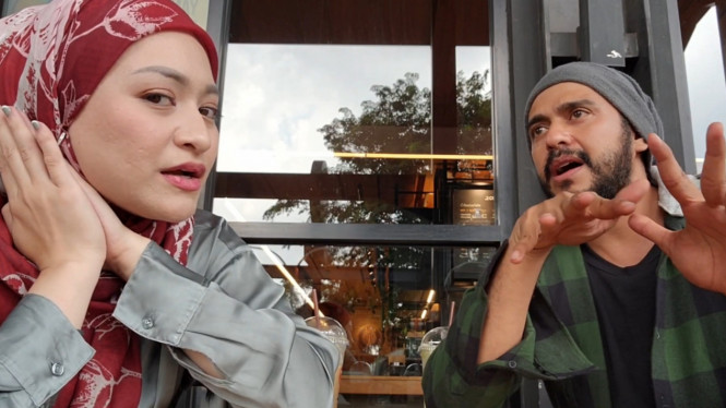 YouTube/NATHALIE HOLSCHER