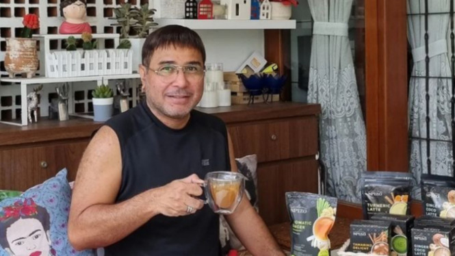 Instagram/@harveymalaihollo