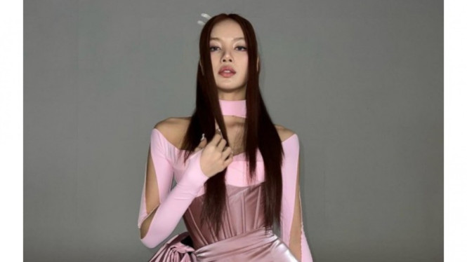 Instagram/lalalalisa_m