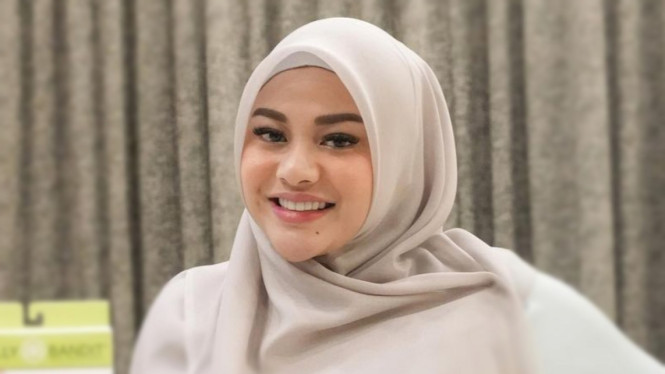 Instagram/Aurelie.hermansyah