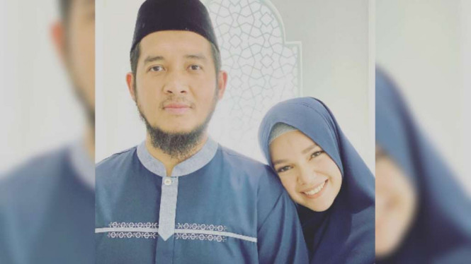 Instagram/@dewisandra