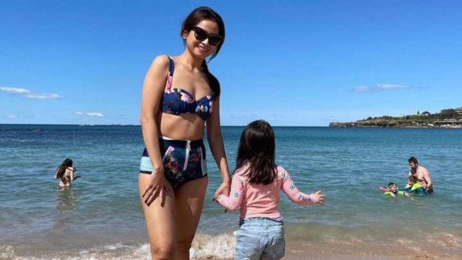 Instagram/@septriasaacha