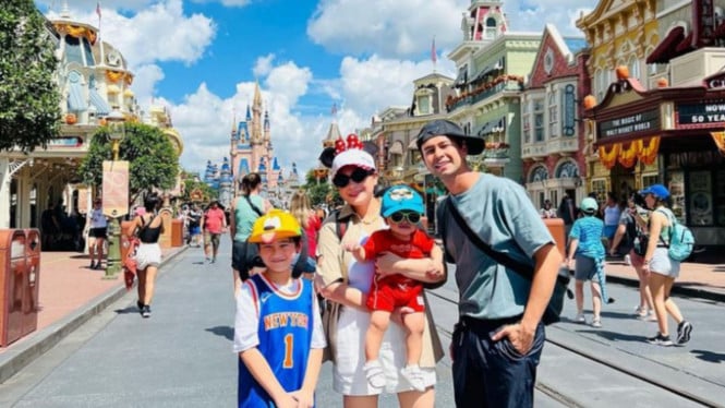 Instagram/@raffinagita1717