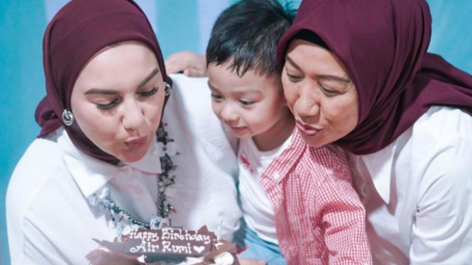 Instagram/@_irishbella_