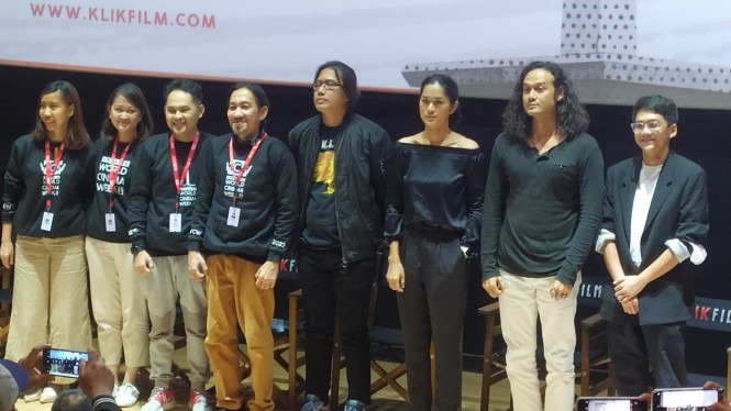 IntipSeleb/ Wahyu Firmansyah