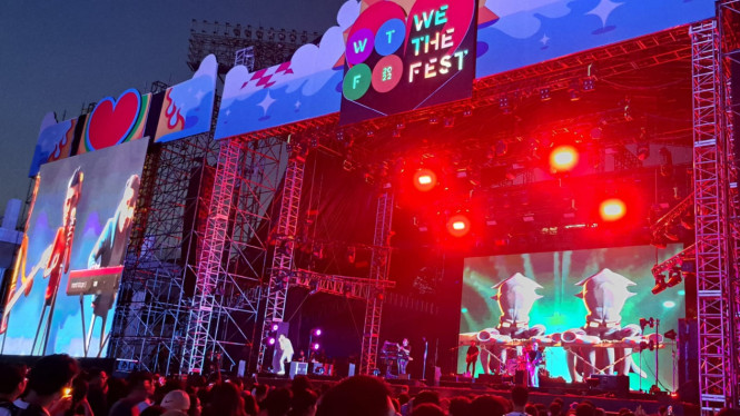 Intipseleb/Tiya Sukmawati