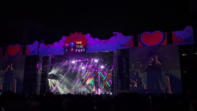 Intipseleb/Tiya Sukmawati