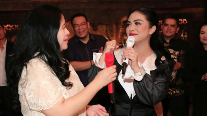 Instagram/krisdayantilemos