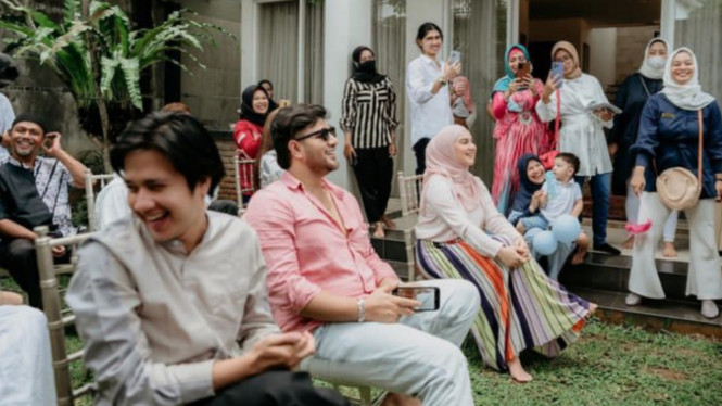 Instagram/@real_aditya1