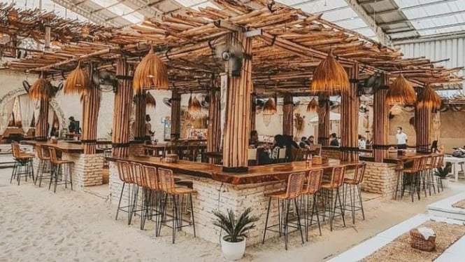 Instagram.com/heybeach.id