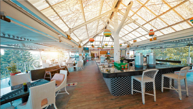 royalsafarigarden.com