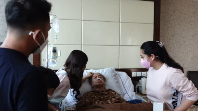 Youtube/NisNaz Channel