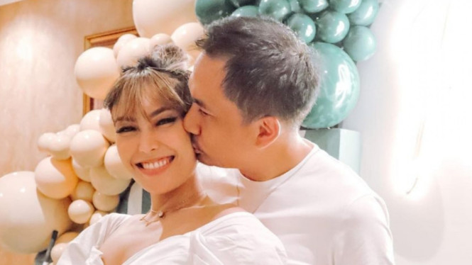 Instagram/mrsayudewi