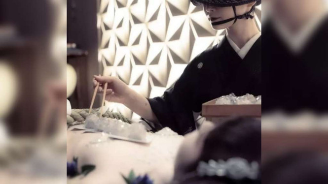 Instagram/@nyotaimori_tokyo