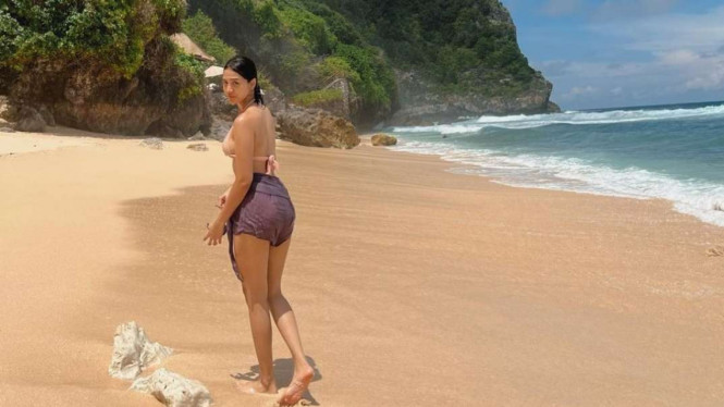 Instagram/@anyageraldine