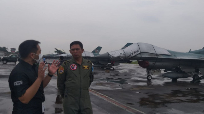 IntipSeleb/Cahaya Padang