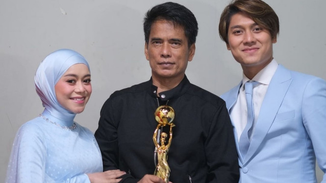 Instagram/ @ayah_kejora