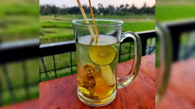 Instagram/@umi_illiyina