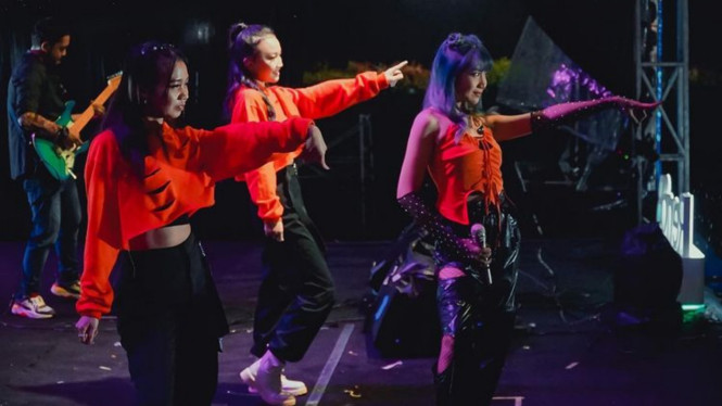 Instagram/ @gheaindrawari