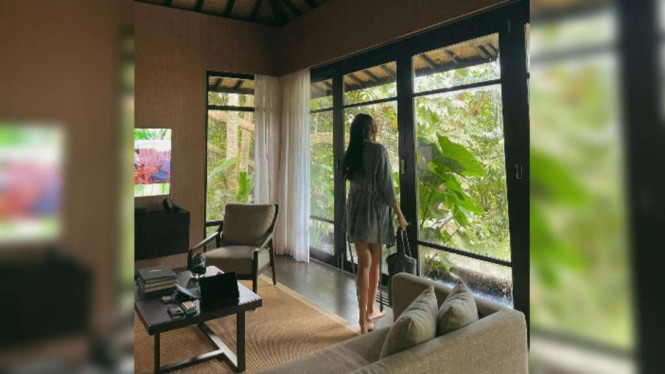 Instagram/@anyageraldine