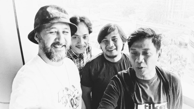 Instagram/@tiketofficial