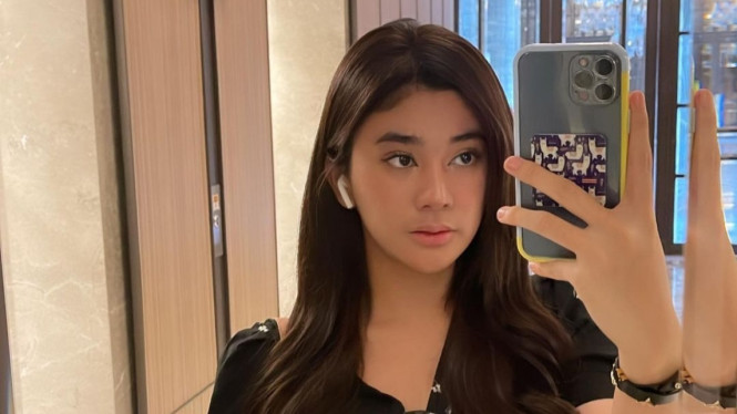 Instagram/clarashintareal