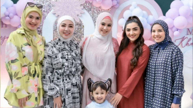 Instagram/@kartikaputriworld