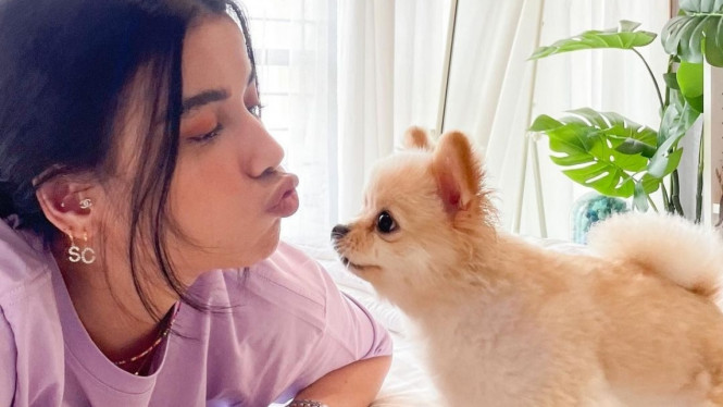 Instagram/ @sabrinachairunnisa_