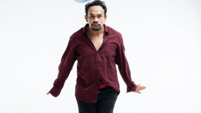 Instagram/ebel_cobra