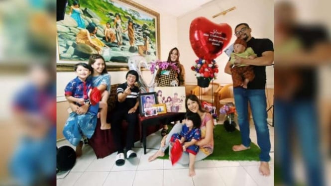 Instagram/@kaksetosahabatanak