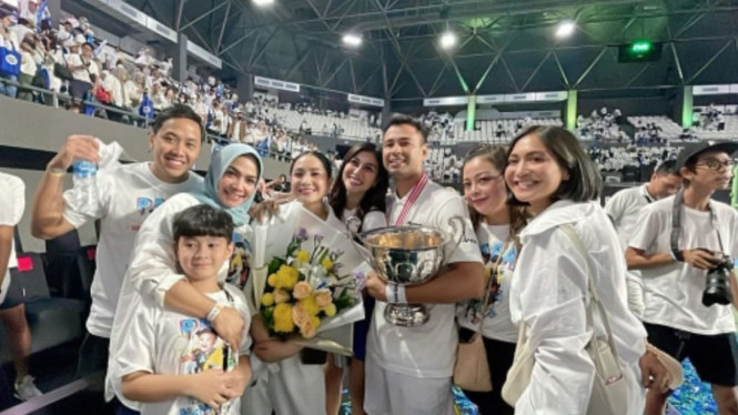 Instagram/rieta_amilia