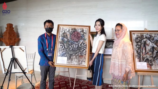 Sekretariat Presiden/YouTube