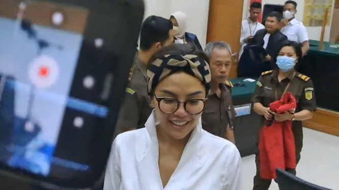 Nikita Mirzani Mau Lihat Muka Dito Mahendra Pekan Depan