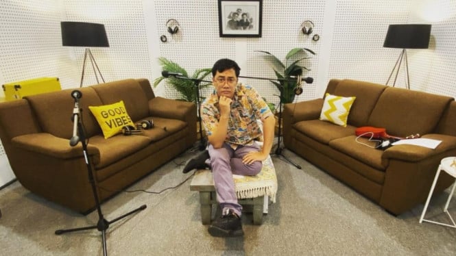 Instagram/dennisadishwara