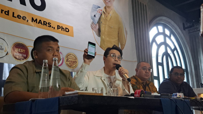 Intipseleb/Tiya Sukmawati