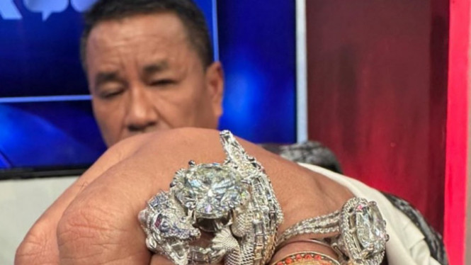 instagram/hotmanparisofficial