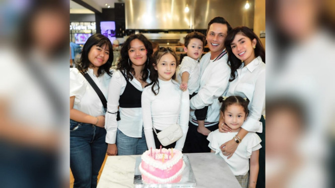 Instagram/ussypratama