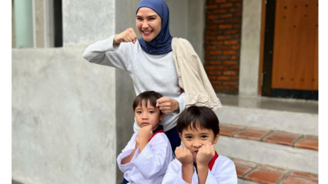 Instagram/@zaskiadyamecca