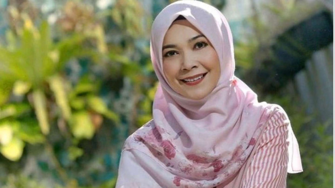 Instagram/@eksantiisreal