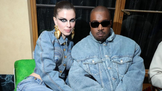 Instagram/julia_fox_west 