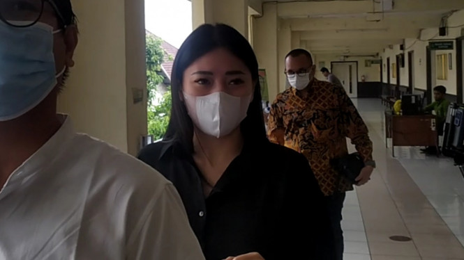 IntipSeleb/ Wahyu Firmansyah