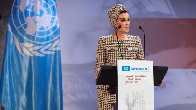 Instagram/Mozabintnasser