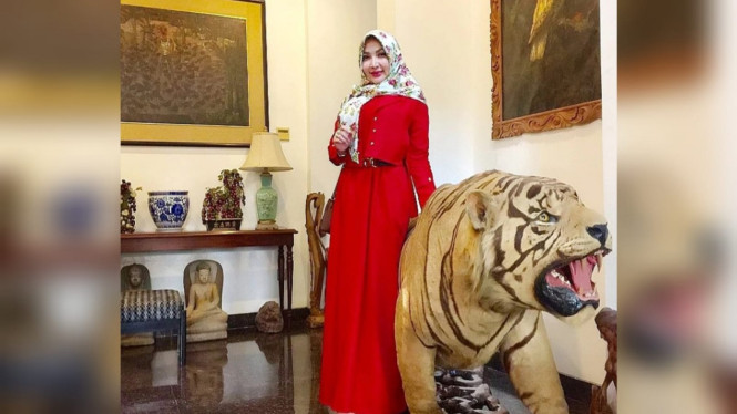 Instagram/roro.fitria1989