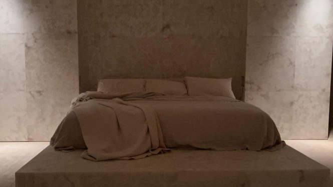 Instagram/kimkardashian 