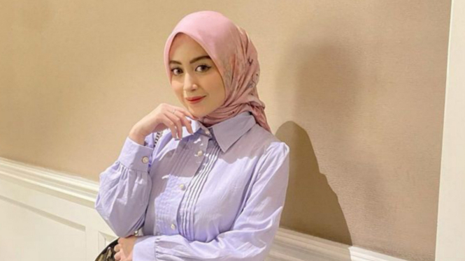 8 Artis Cantik Hijrah Sebelum Menikah, Nomor 4 Putuskan Lepas Hijab