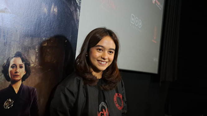 Intipseleb/Tiya Sukmawati